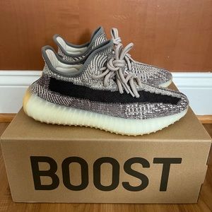 Yeezy Boost 350 v2 NWT